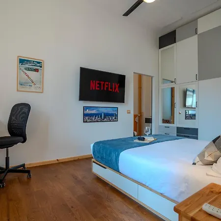 Guesthost - Relaxing Wooden Apartmán Milán